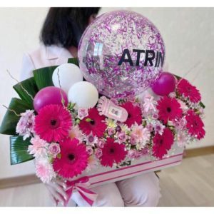 ارسال دسته گل برای تبریک تولد بچه یکساله پسر 4443
