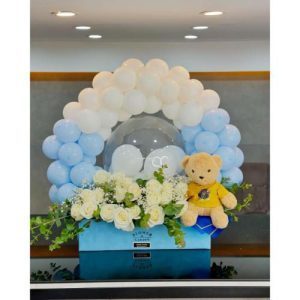 ارسال دسته گل برای تولد کودک 17 ماهه پسر 4575